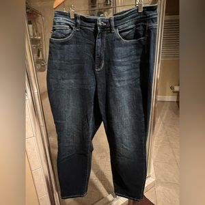 Judy Blue stretch jeans. So comfortable!
